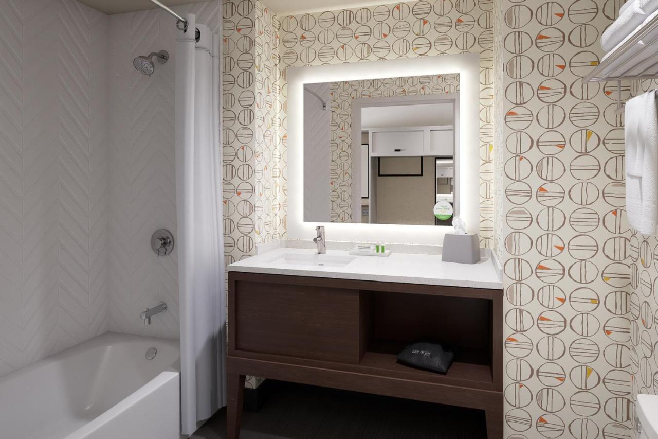 Holiday Inn - Erie By Ihg Εξωτερικό φωτογραφία