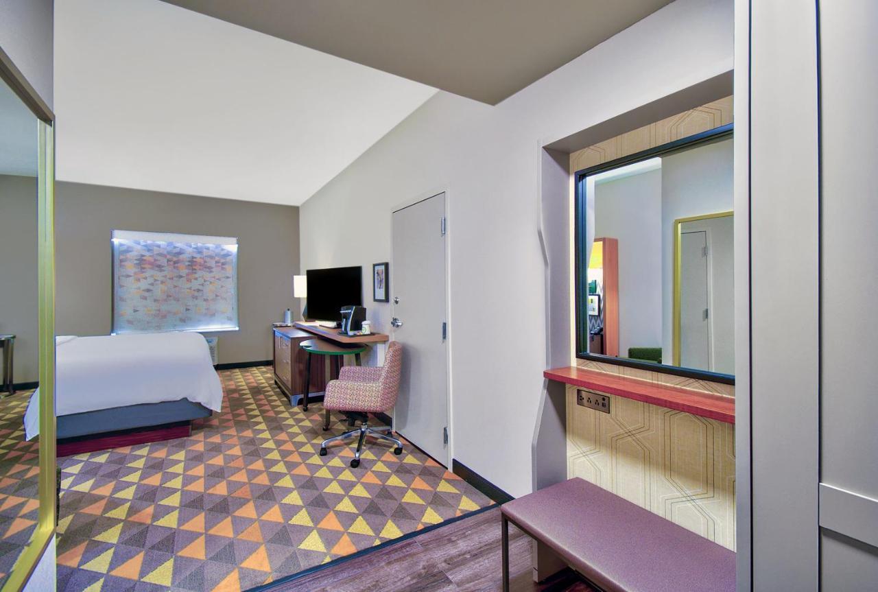 Holiday Inn - Erie By Ihg Εξωτερικό φωτογραφία